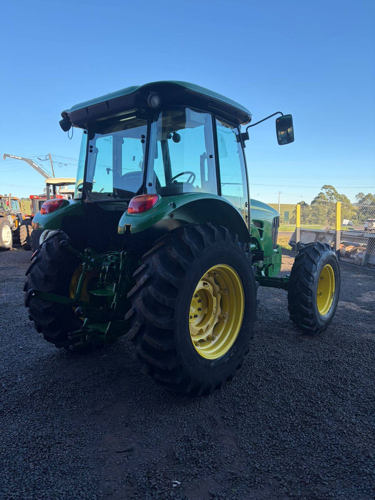 JOHN DEERE 5078E - foto 4